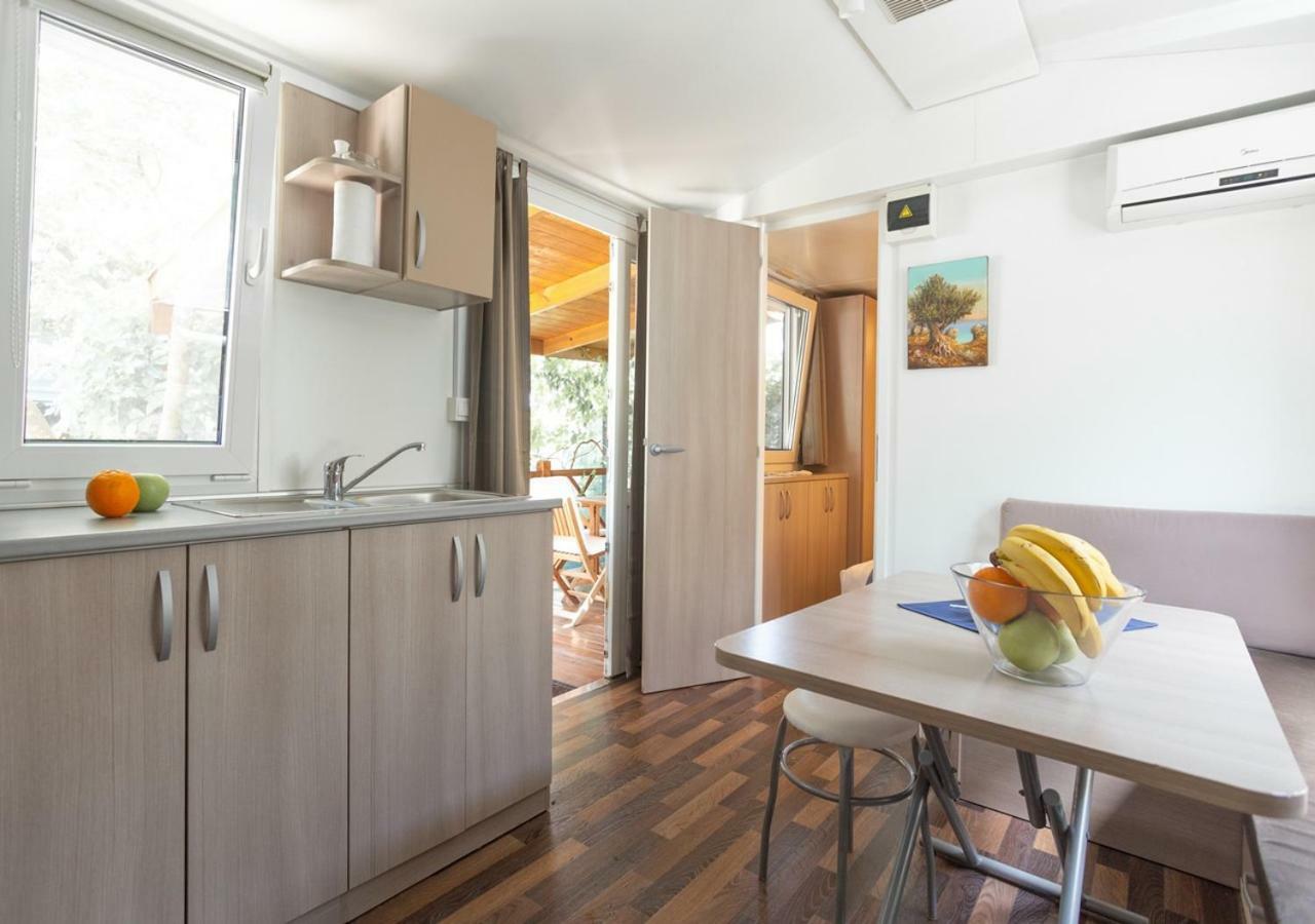 Krk Mobile Homes Klimno Exterior photo