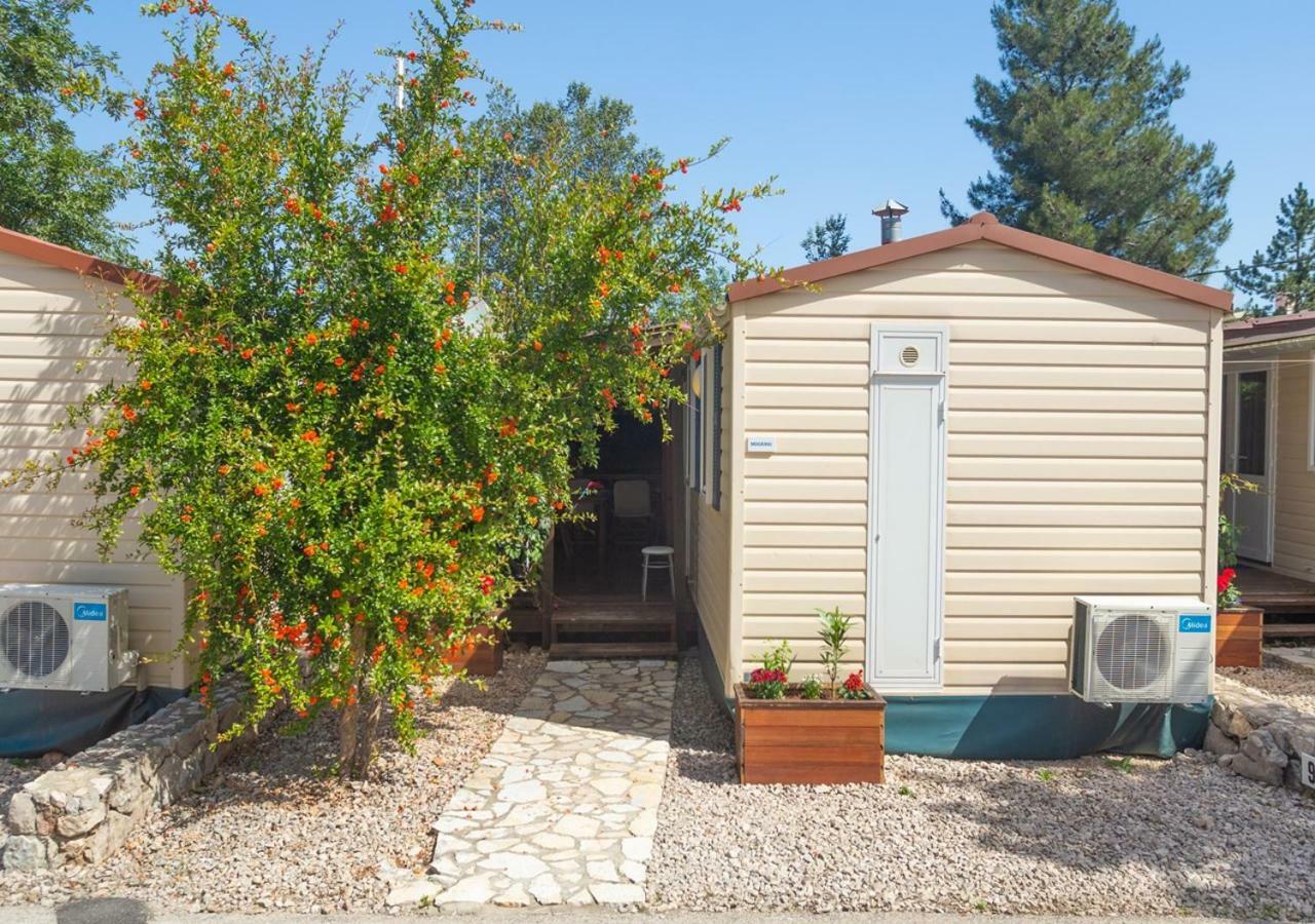 Krk Mobile Homes Klimno Exterior photo